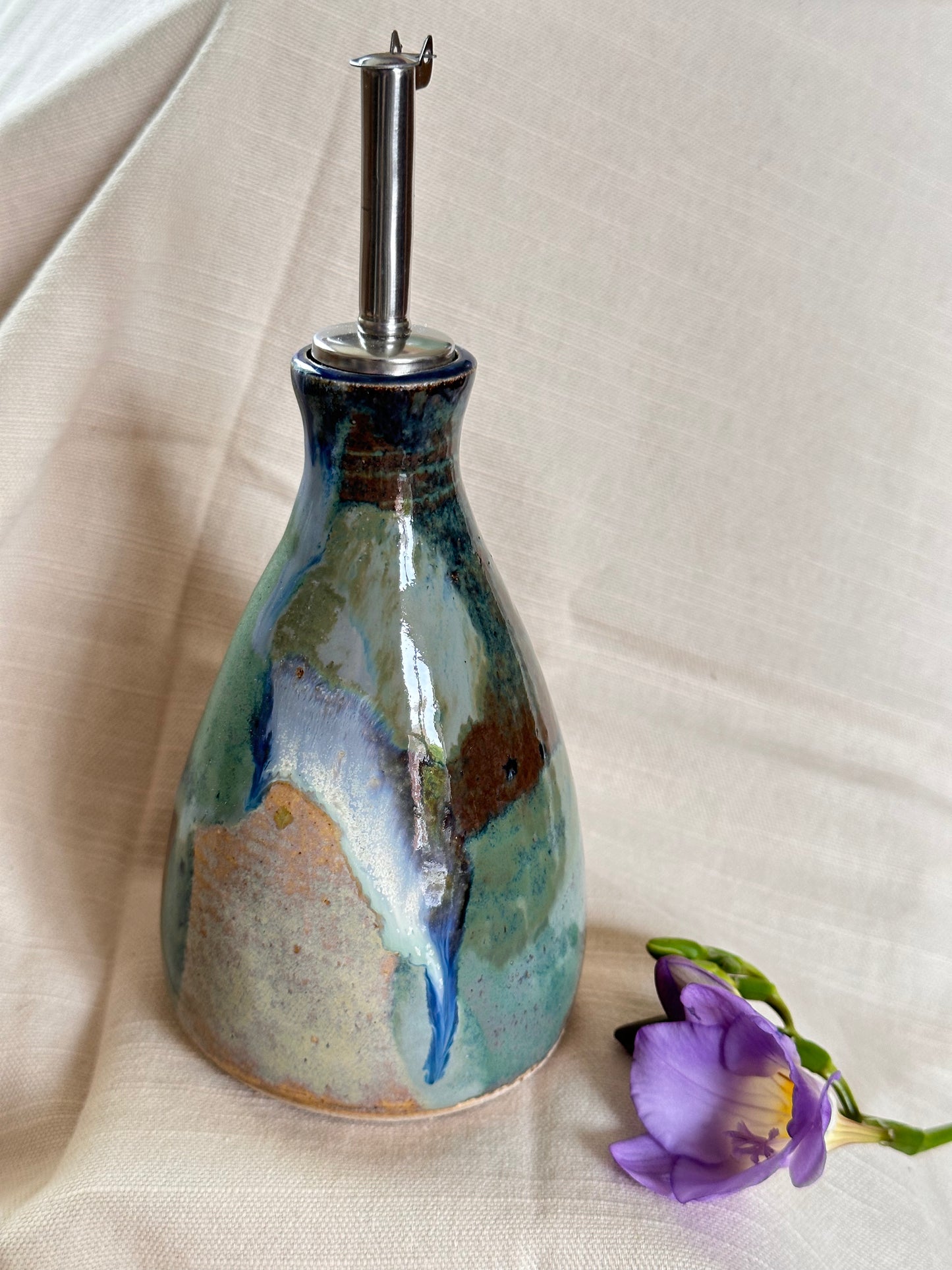 Piton Oil Pourer